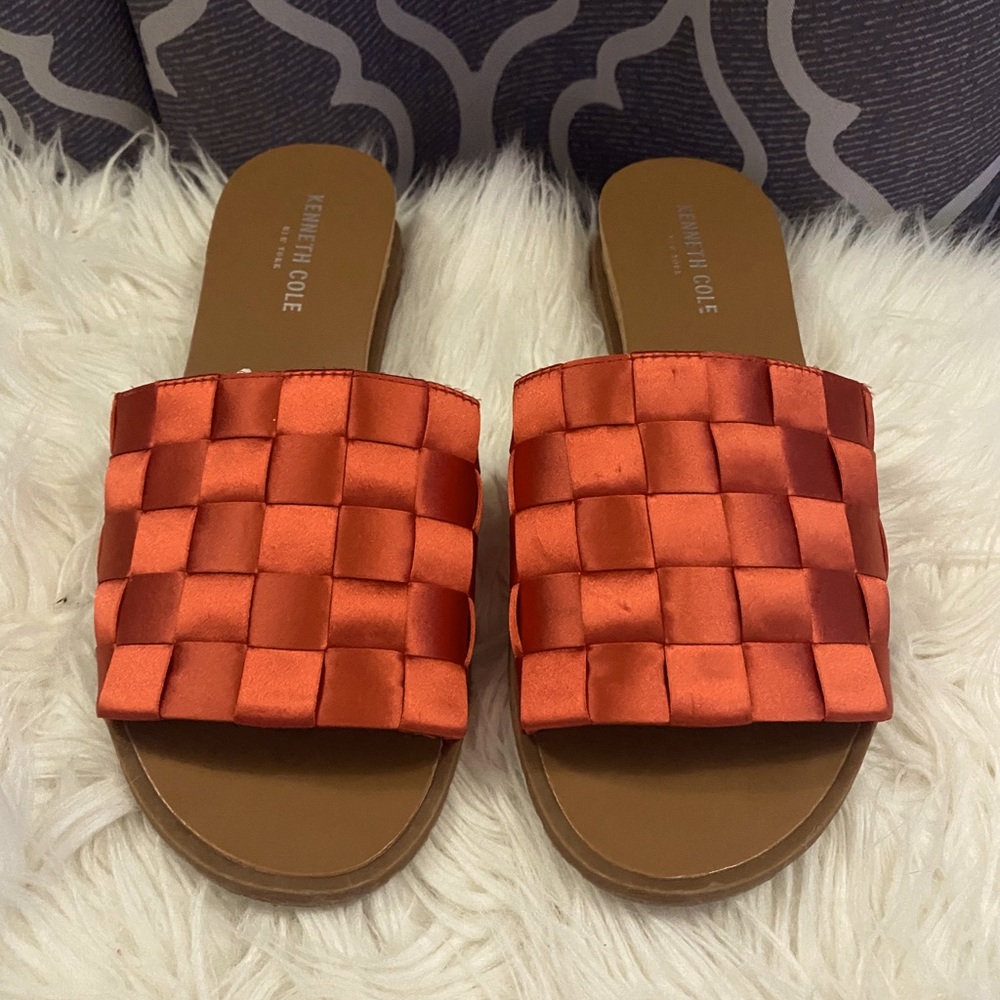 Kenneth Cole New York Joanne Slide Sandal